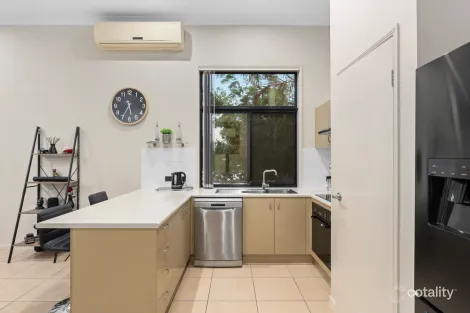 Property photo of 16 Riverview Road Nerang QLD 4211