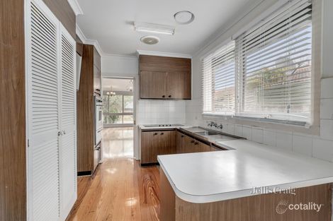 Property photo of 17 Winmalee Drive Glen Waverley VIC 3150