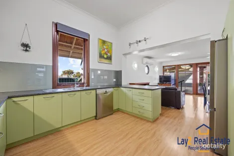 Property photo of 46 Leake Street Bayswater WA 6053