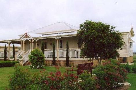 13883 New England Hwy, Cambooya, QLD 4358