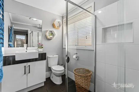 Property photo of 17 Adel Circuit Huntfield Heights SA 5163