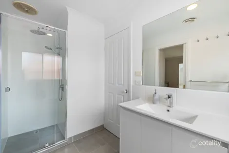 Property photo of 6 Perovic Place Chelsea Heights VIC 3196