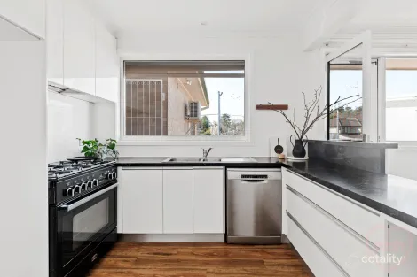 Property photo of 13 Getting Crescent Campbell ACT 2612