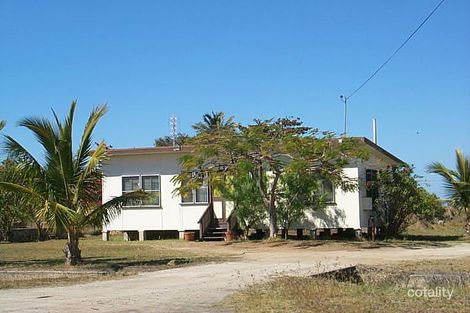 27 Dalrymple St, Bowen, QLD 4805