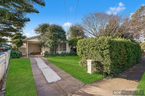 Property photo of 23 Robertson Crescent Laverton VIC 3028