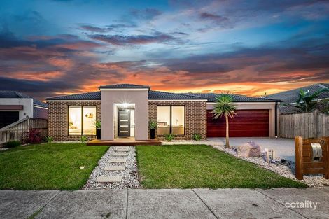 Property photo of 3 Flash Dan Drive Cranbourne East VIC 3977