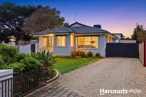 18 Dromana Pde, Safety Beach, VIC 3936