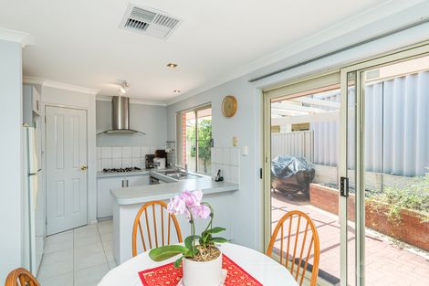 Property photo of 2/18 Scalby Street Scarborough WA 6019