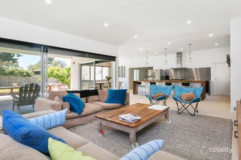 Property photo of 14 Renown Road Balnarring VIC 3926