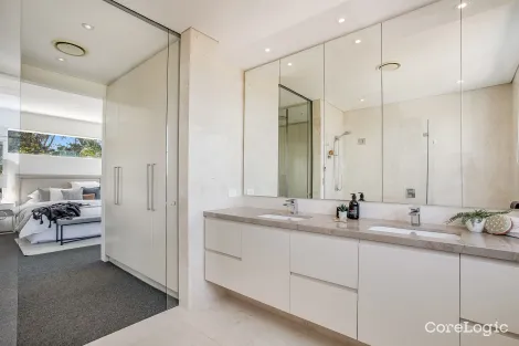 Property photo of 15 Old Sydney Road Seaforth NSW 2092