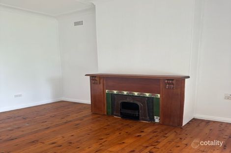 Property photo of 16 Vincent Street Belmont North NSW 2280