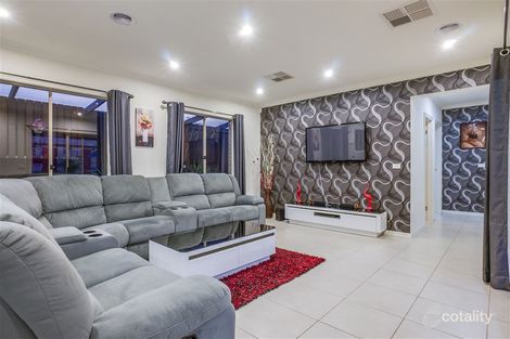 Property photo of 884 Tarneit Road Tarneit VIC 3029