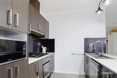 Property photo of 38 Waring Crescent Plumpton NSW 2761