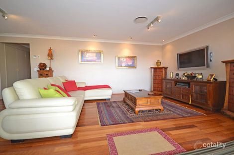 Property photo of 5 Kestrel Close Benowa QLD 4217