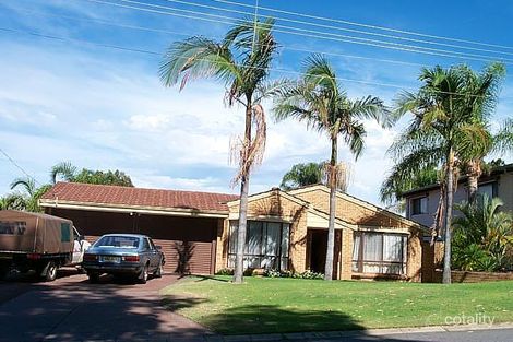 15 Parkside Dr, Thornlie, WA 6108