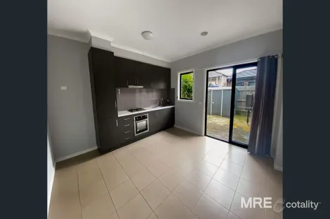 Property photo of 2/27 Travers Street Thomastown VIC 3074
