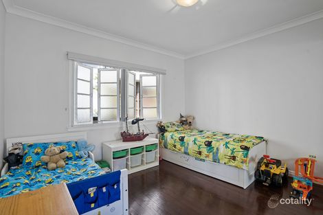 Property photo of 11 View Street Mount Gravatt East QLD 4122