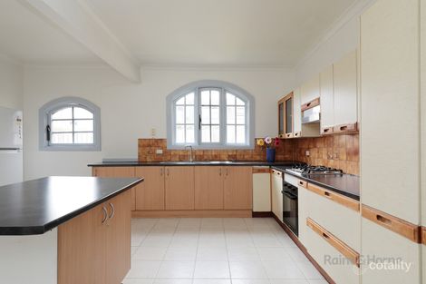 113 Rosamond Rd, Maidstone, VIC 3012