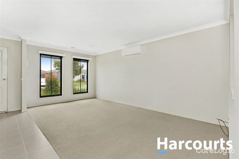 Property photo of 42 Tyndall Street Cranbourne East VIC 3977