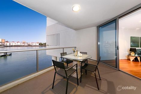 Property photo of 14/78 Cairns Street Kangaroo Point QLD 4169