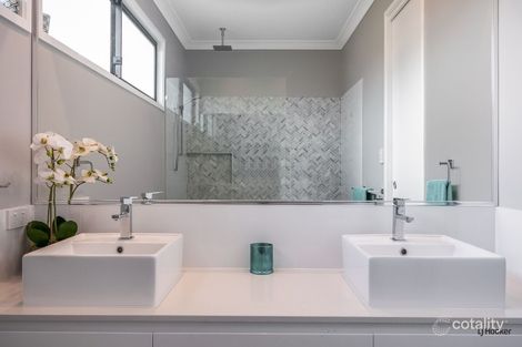 Property photo of 33 Karingal Avenue Bilambil Heights NSW 2486