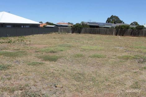 107 Clifton Dr, Bacchus Marsh, VIC 3340