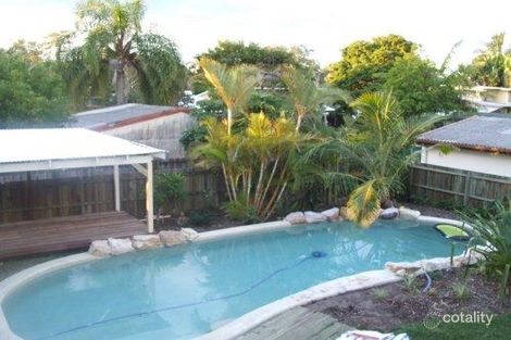18 Pandanus St, Mudjimba, QLD 4564