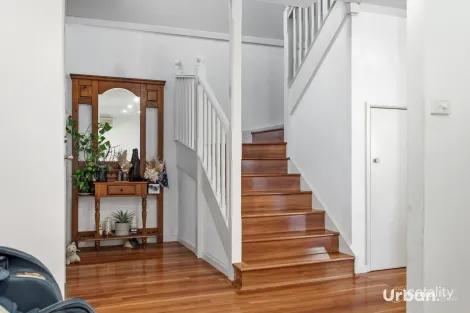 Property photo of 4 Bredbo Street Prestons NSW 2170