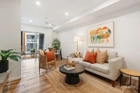 Property photo of 54/30 Careel Close Helensvale QLD 4212