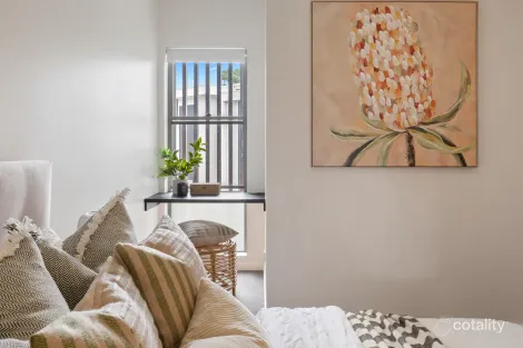 Property photo of 54/30 Careel Close Helensvale QLD 4212