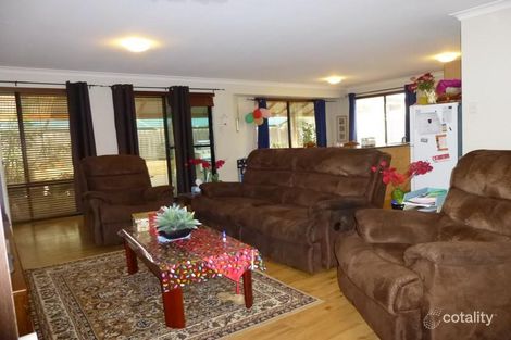 Property photo of 71 Kultown Drive Waggrakine WA 6530