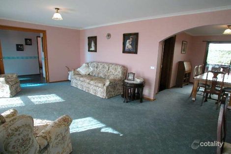 Property photo of 35 Fryers Road Highton VIC 3216