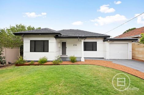 Property photo of 213 Flamborough Street Doubleview WA 6018
