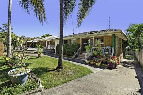 Property photo of 18 Billington Street Labrador QLD 4215