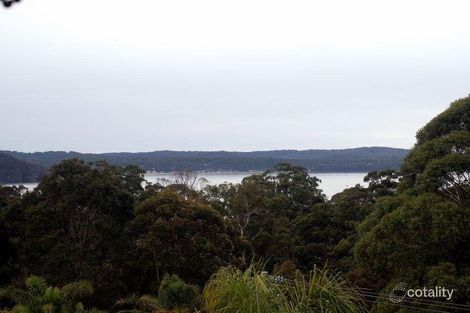 Property photo of 36 Catalina Drive Catalina NSW 2536