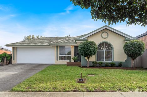 Property photo of 33 Bowral Loop Craigieburn VIC 3064