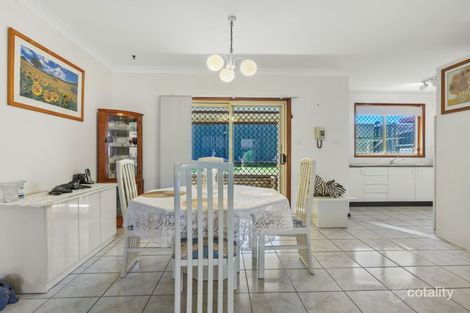 Property photo of 4/19 Azalea Place Macquarie Fields NSW 2564