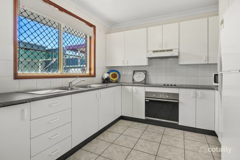 Property photo of 4/19 Azalea Place Macquarie Fields NSW 2564