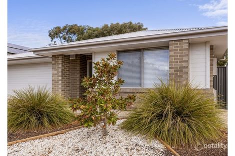 Property photo of 11 Roxburgh Crescent Blakeview SA 5114