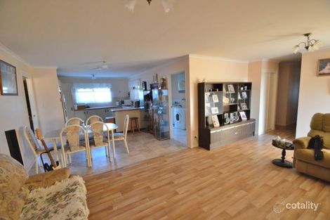 Property photo of 25 Jahn Drive Glenore Grove QLD 4342