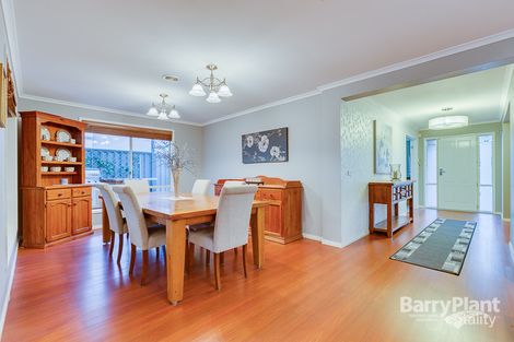 Property photo of 10 Callender Way Hillside VIC 3037