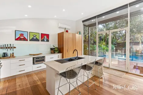 Property photo of 2/40 Banks Road Eltham North VIC 3095