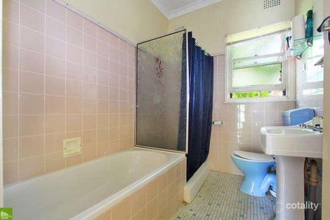 Property photo of 69 Koloona Avenue Figtree NSW 2525