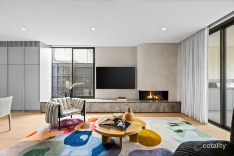 Property photo of 53 Roland Avenue Strathmore VIC 3041
