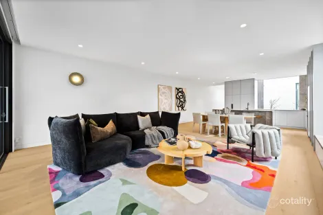 Property photo of 53 Roland Avenue Strathmore VIC 3041