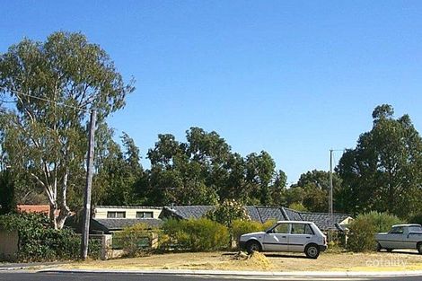 286 Camberwarra Dr, Craigie, WA 6025