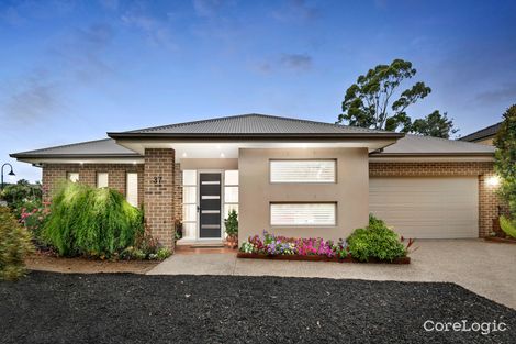 Property photo of 37 Parkedge Circuit Rosebud VIC 3939