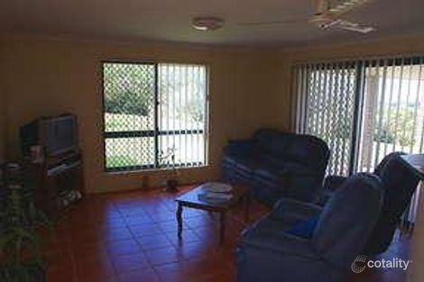 Property photo of 1 Finemore Crescent Qunaba QLD 4670