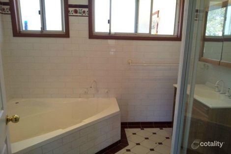 Property photo of 5 Glenfarne Parade Lawson NSW 2783