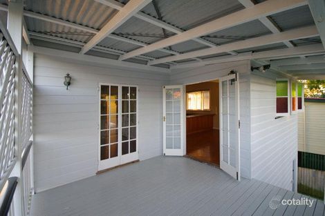 Property photo of 198 Ekibin Road East Tarragindi QLD 4121